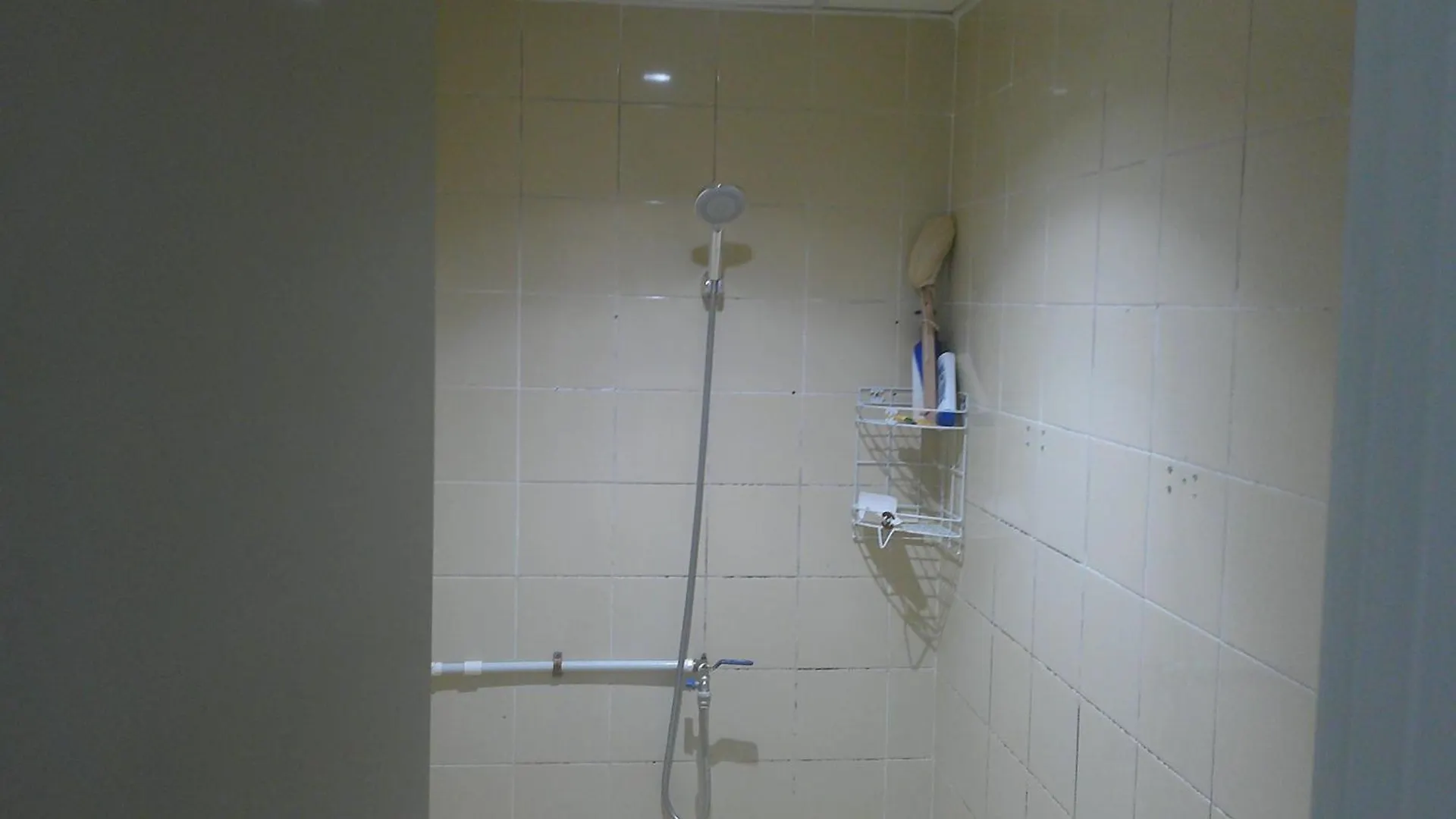 Ruby Star Private Room With Sharing Washrooms 426 Dubai Inn