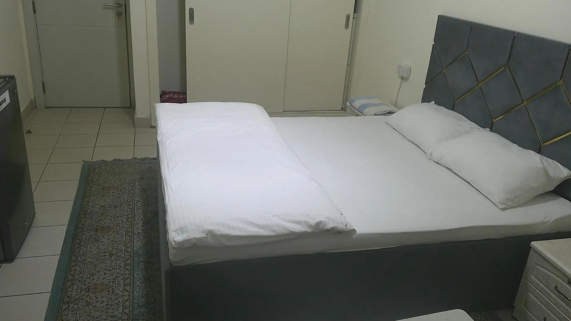 Ruby Star Private Room With Sharing Washrooms 426 Dubai