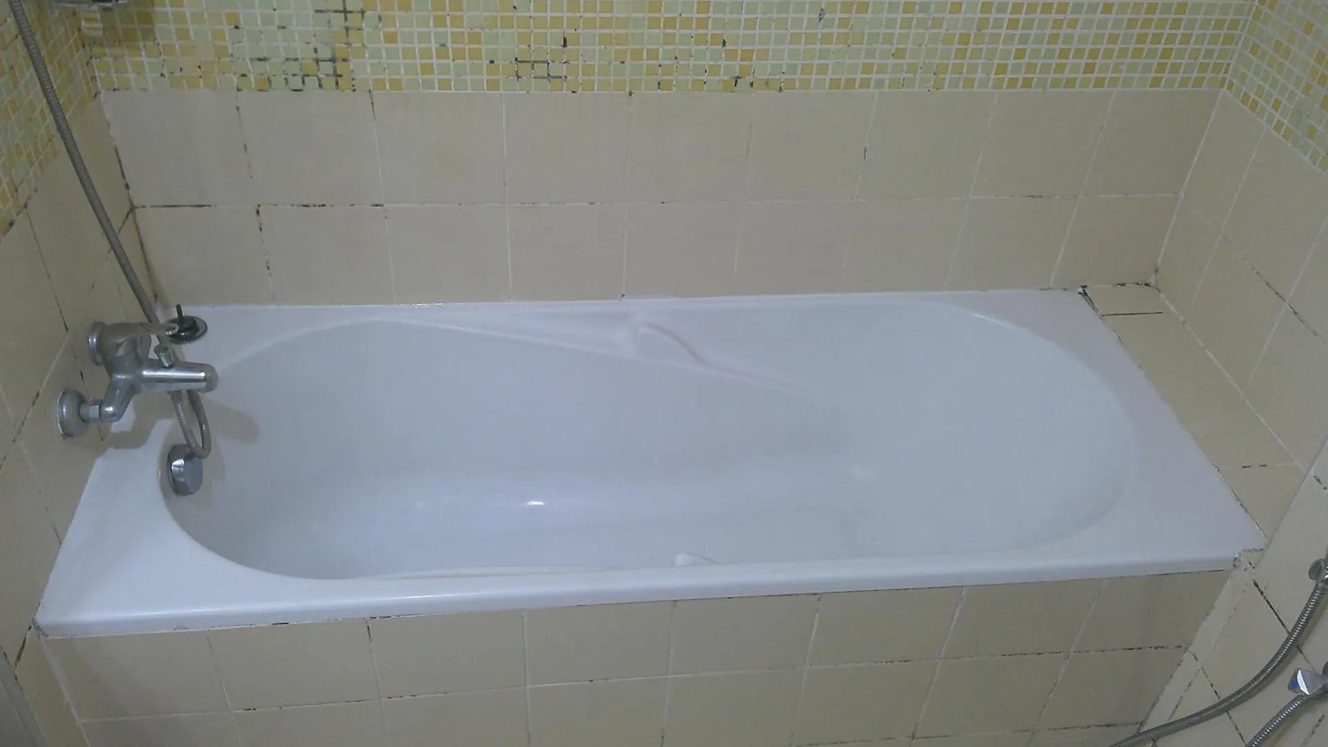 Inn Ruby Star Private Room With Sharing Washrooms 426 Dubai United Arab Emirates